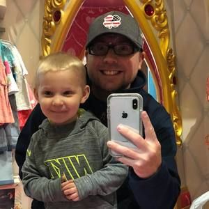 Meet your Posher, Anthony